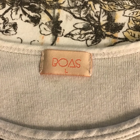 Boas 3/4 Sleeve Ornate The Studio Top - Picture 7 of 7